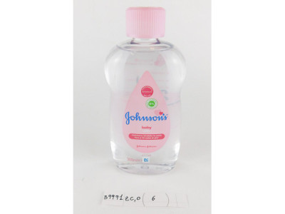 Sud Arca Snc JOHONSON OLIO BABY 300ML. Sud Arca Snc JOHONSON OLIO BABY 300ML.