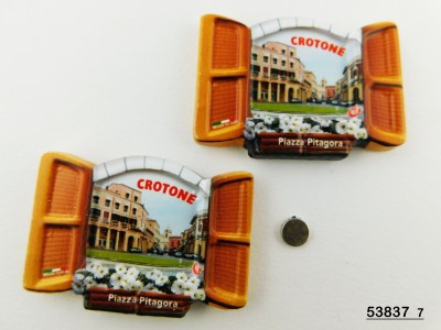 MAGNETE FINESTRA LARGA CROTONE